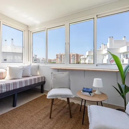 Vb Myramar 1bdr Penthouse Centre-coast *